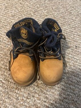 Timberland Kids Wheat and Navy Padded Collar Boots